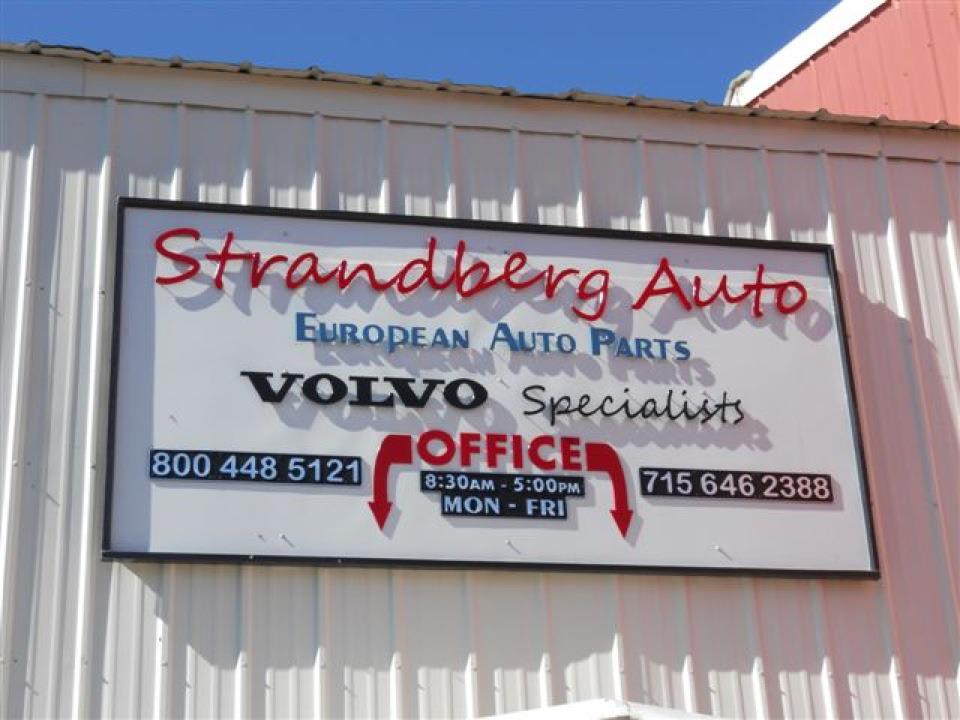 Custom Commercial Signage - Strandberg's Auto - Madman Designs